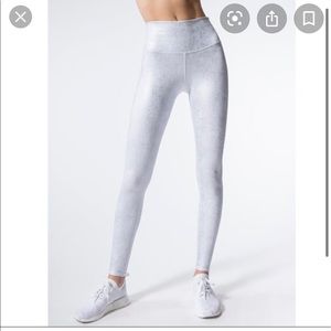 Alo High Waist Airbrush leggings